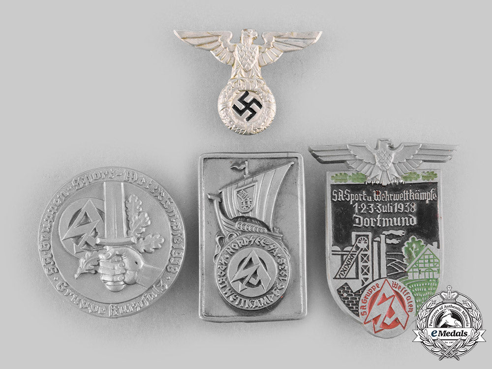 germany,_sa._a_lot_of_sturmabteilung_badges_and_insignia_c20024_emd5722
