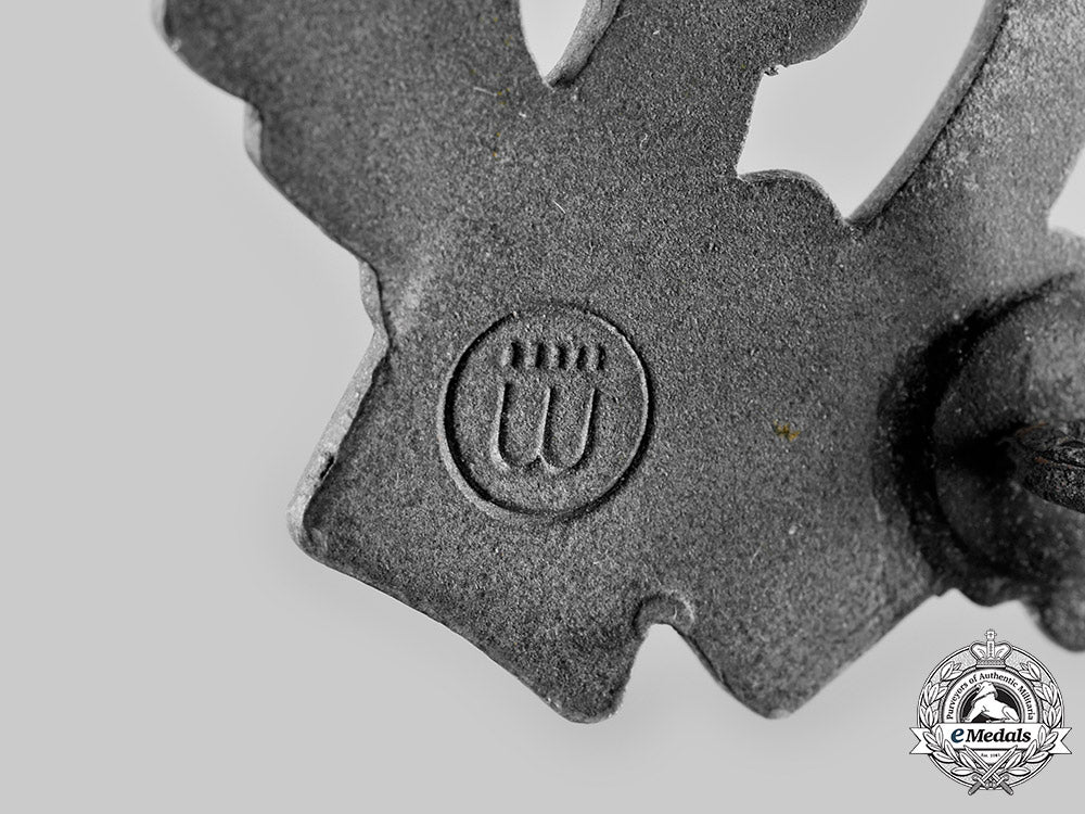 germany,_wehrmacht._an_infantry_assault_badge,_silver_grade,_by_e._ferdinand_wiedmann_c20027_mnc1127_2