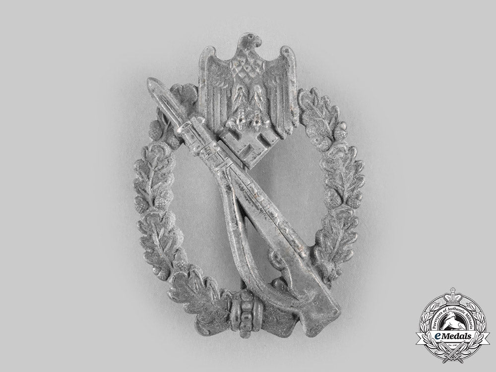germany,_wehrmacht._an_infantry_assault_badge,_silver_grade,_by_gebrüder_schneider_c20032_emd1401