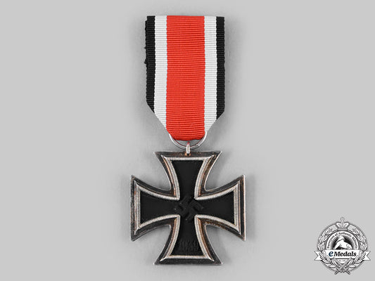 germany,_wehrmaht._a1939_iron_cross_ii_class,_by_arbeitsgemeinschaft_hanau_c20037_emd1414_1