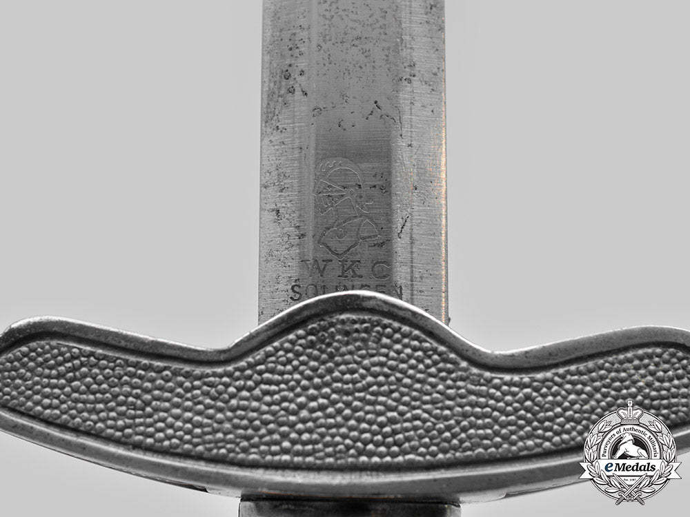 germany,_luftwaffe._an_officer’s_dagger,_second_pattern,_by_weyersberg,_kirschbaum&_cie_c20040_mnc8728