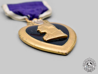 united_states._a_second_world_war_numbered_purple_heart_c20041_mnc7332_1