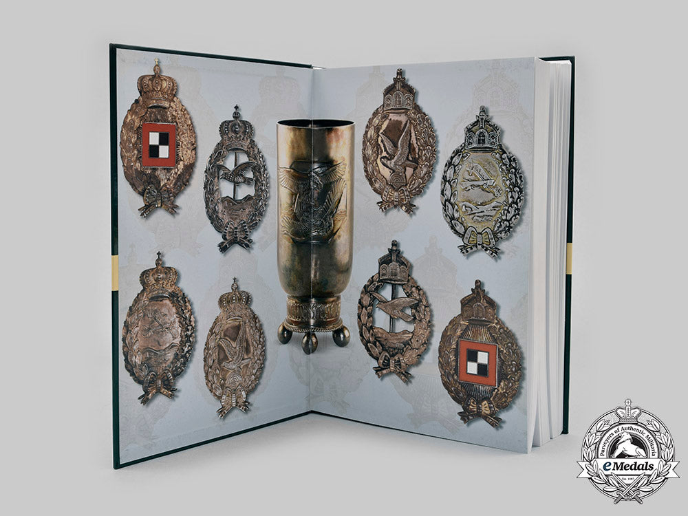 germany._aircrew_badges_and_honor_prices_of_the_flying_troops_from1913_by_carsten_baldes,2012._c20060_mnc2349
