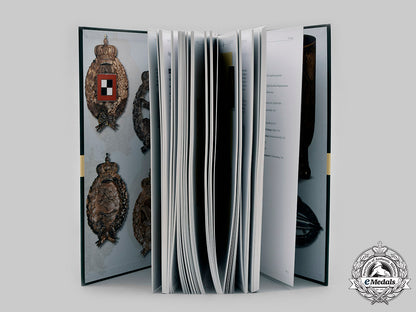 germany._aircrew_badges_and_honor_prices_of_the_flying_troops_from1913_by_carsten_baldes,2012._c20061_mnc2351