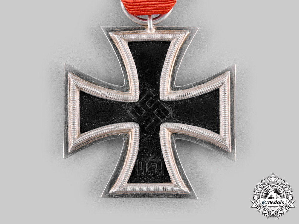 germany,_wehrmacht._a1939_iron_cross_ii_class,_by_j.e._hammer&_söhne_c20079_emd5877_2
