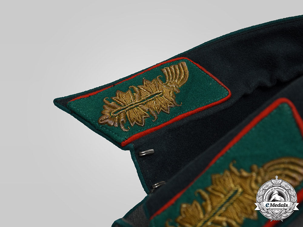 germany,_heer._a_named_heeresverwaltung_korpsintendant_dress_tunic,_by_walther_stollmann_c20079cbb_0077_1