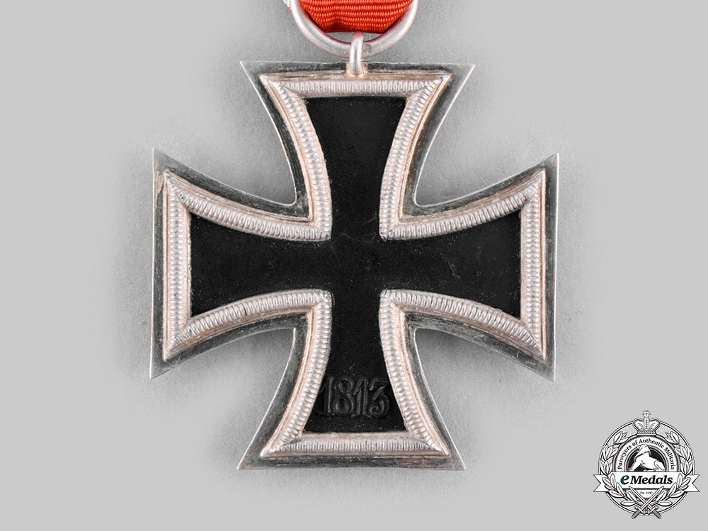 germany,_wehrmacht._a1939_iron_cross_ii_class,_by_j.e._hammer&_söhne_c20080_emd5880_2