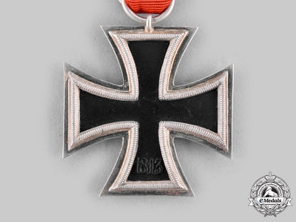 germany,_wehrmacht._a1939_iron_cross_ii_class,_by_j.e._hammer&_söhne_c20080_emd5880_2
