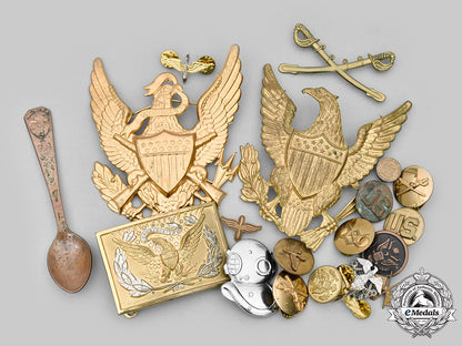 united_states._a_lot_of_twenty_army_and_navy_items_c20116_mnc7650