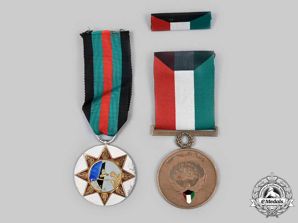 iraq,_kuwait._a_lot_of_two_middle_east_medals_c20123_mnc3618_1