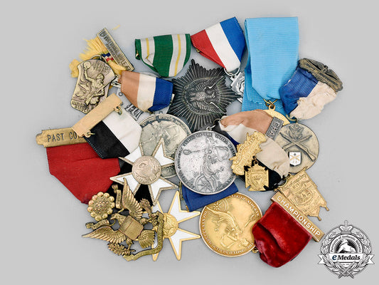 united_states._a_lot_of_fifteen_awards_c20124_mnc7670_1