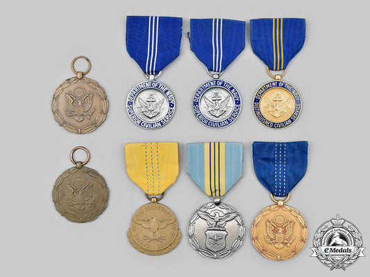 united_states._a_lot_of_eight_civilian_awards_c20127_mnc7551_1