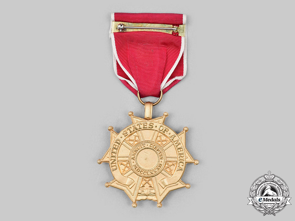 united_states._a_legion_of_merit,_legionnaire_grade_c20132_mnc7562