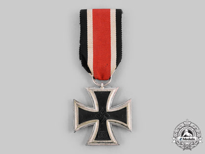 germany,_wehrmacht._a1939_iron_cross_ii_class_c20148_emd6424_2_1