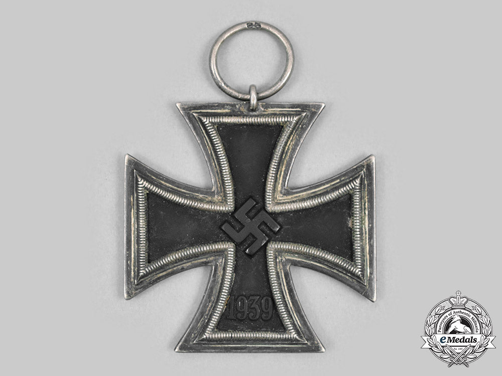 germany,_wehrmacht._a1939_iron_cross_ii_class,_by_arbeitsgemeinschaft_hanau_c20177_mnc5264