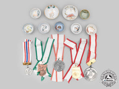 Japan, Empire. A Lot Of Nine Saki Cups And Five Competition Medals