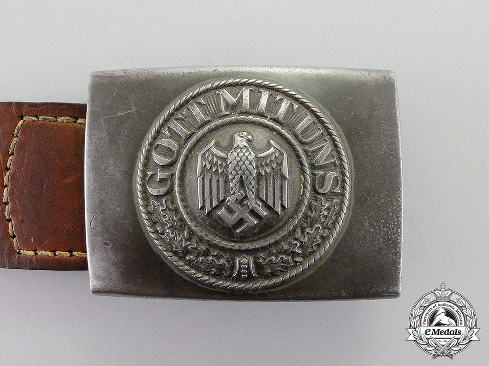 germany._a_dated1940_wehrmacht_heer(_army)_belt_buckle_and_leather_tab_by_schneider_c2017_000399