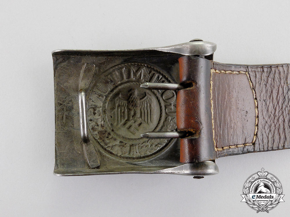 germany._a_dated1940_wehrmacht_heer(_army)_belt_buckle_and_leather_tab_by_schneider_c2017_000400