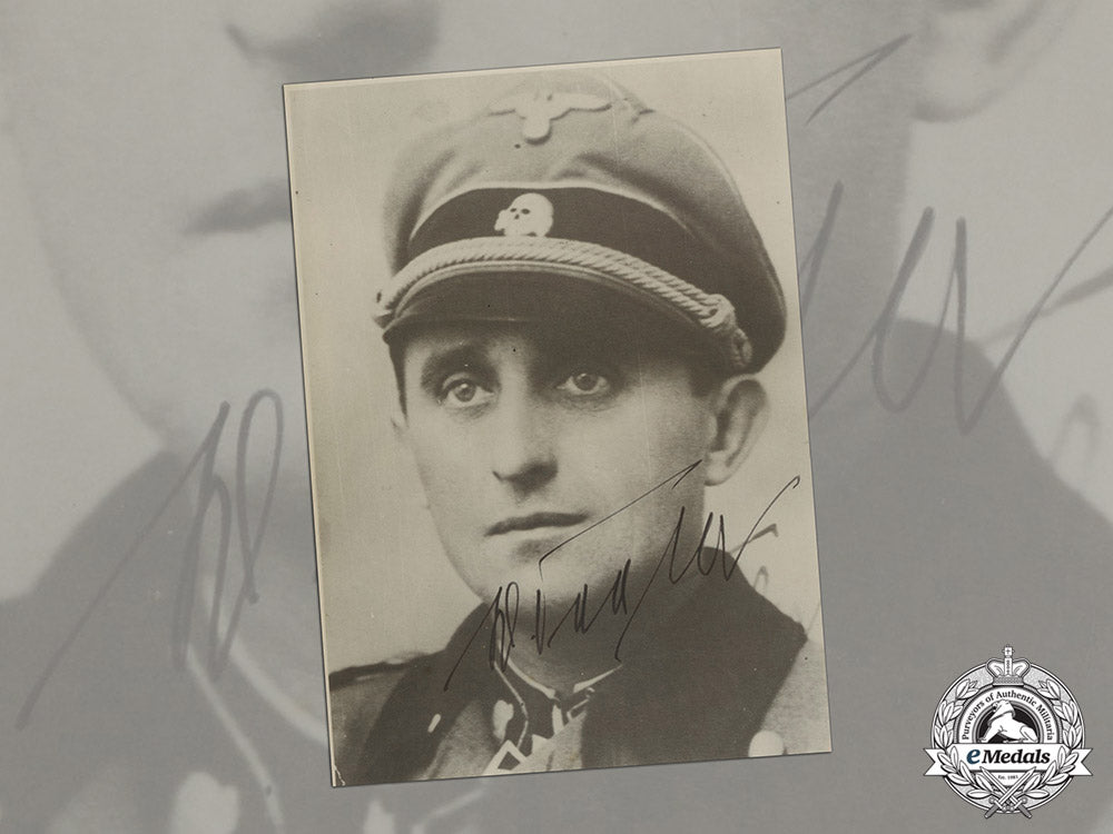 germany._a_post_war_signed_photo_of_ss-_obersturmbannführer_max_seela(_kc,_totenkopf_division)_c2017_000508