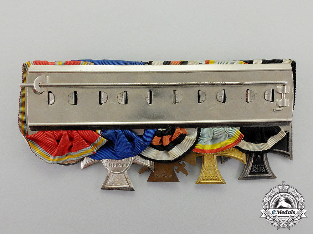 germany._a_collection_of_career_medals_and_awards_of_a_first&_second_war_german_pilot_c2017_001002
