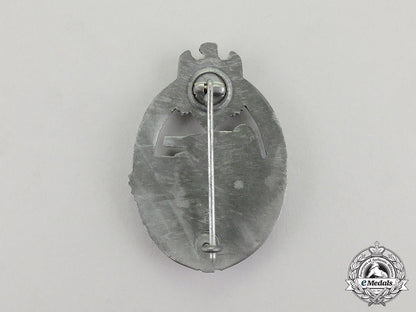 germany._a_mint_and_unissued_silver_grade_tank_badge_by_hermann_aurich_c2017_001189