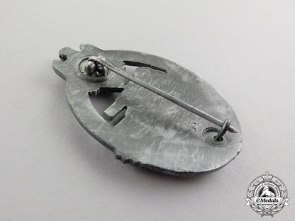 germany._a_mint_and_unissued_silver_grade_tank_badge_by_hermann_aurich_c2017_001191