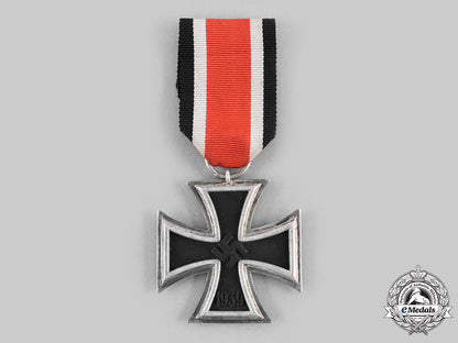 germany,_wehrmacht._a1939_iron_cross_ii_class,_by_klein&_quenzer_c20184_emd2051