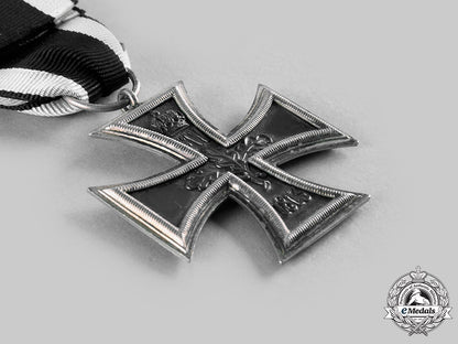 germany,_imperial._a1914_iron_cross_ii_class_with_document_to_corporal_wilhelm_schweers_c20199_emd4799
