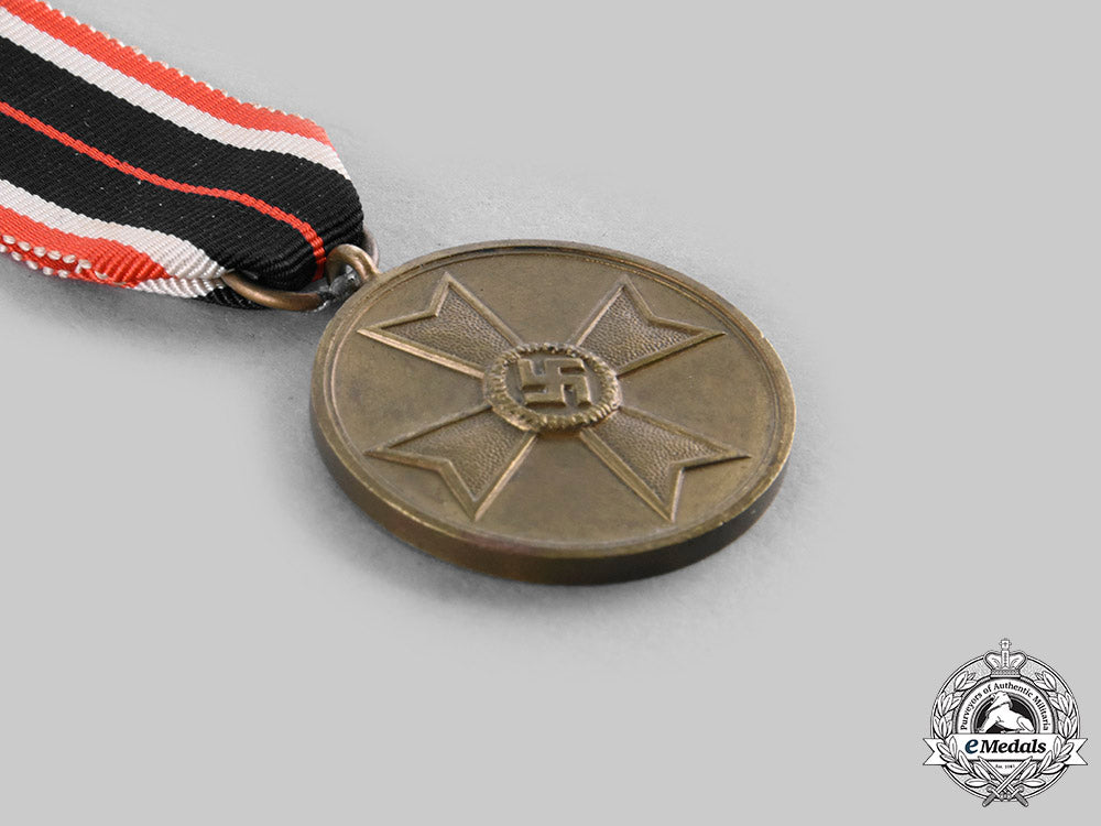 germany,_third_reich._a1939_war_merit_medal_with_award_document_to_administrative_auxiliary_josefa_decken,_c.1944_c20202_emd3291