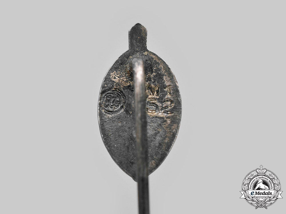 germany,_third_reich._a_mixed_lot_of_stick_pins_c2020_000_mnc8552