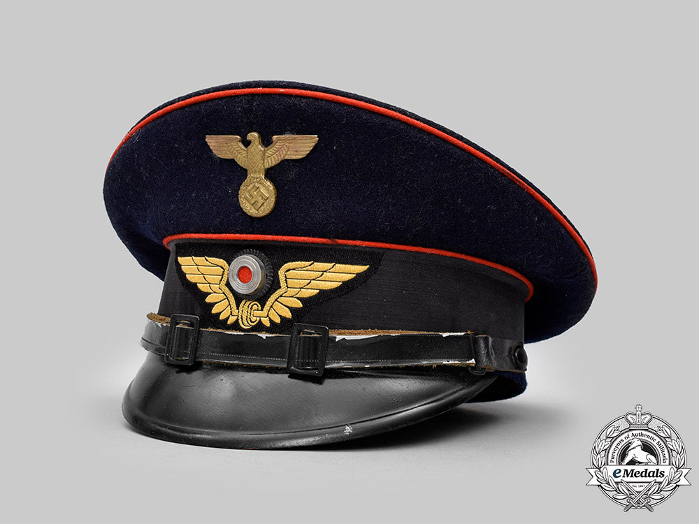 germany,_reichsbahn._an_official’s_visor_cap,_by_peter_küpper_c2020_026_mnc6107