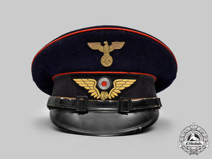 germany,_reichsbahn._an_official’s_visor_cap,_by_peter_küpper_c2020_027_mnc6109