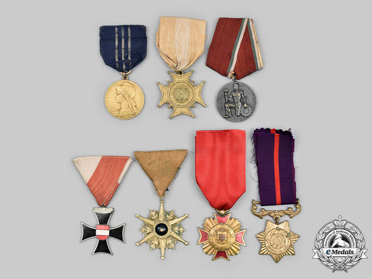 austria,_bulgaria,_france,_pakistan,_sweden,_international._a_lot_of_seven_awards_c2020_045_mnc7677_1
