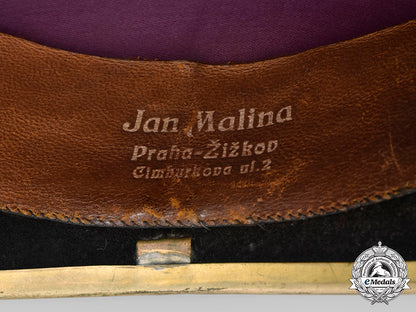 bohemia&_moravia,_protectorate._a_municipal_police_officer-_grade_felt_helmet,_by_jan_malina_c2020_065_mnc0878