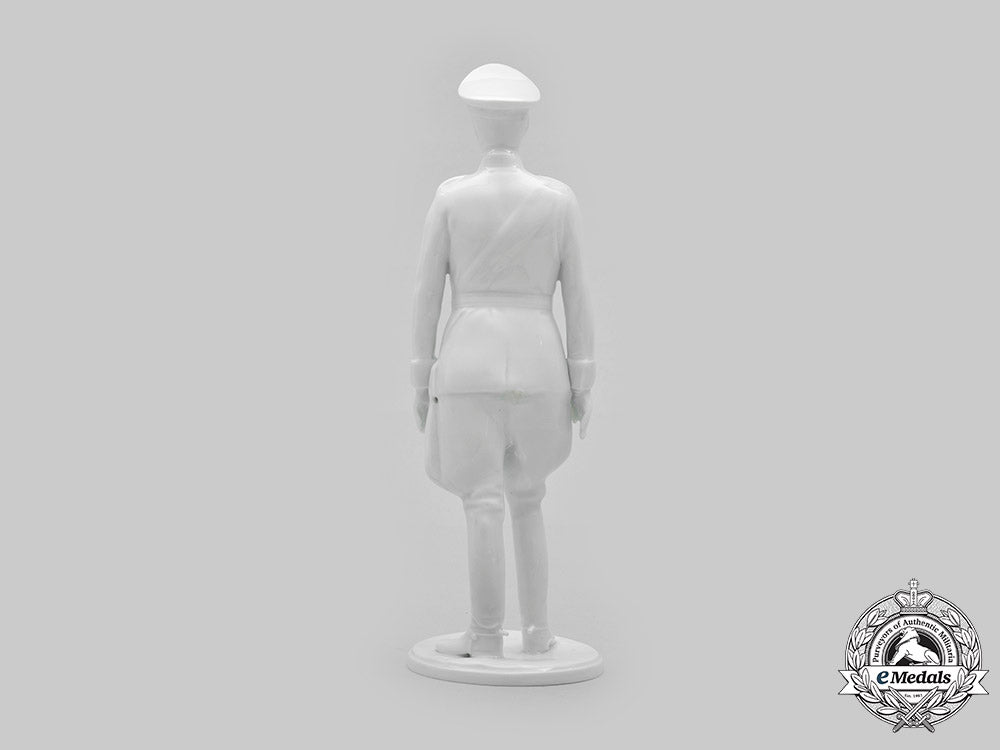 germany,_federal_republic._a_wehrmacht_general_porcelain_figurine,_by_karl-_heinz_klette,_c.1957_c2020_089_mnc6987_1