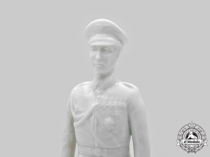 germany,_federal_republic._a_wehrmacht_general_porcelain_figurine,_by_karl-_heinz_klette,_c.1957_c2020_090_mnc6988_1