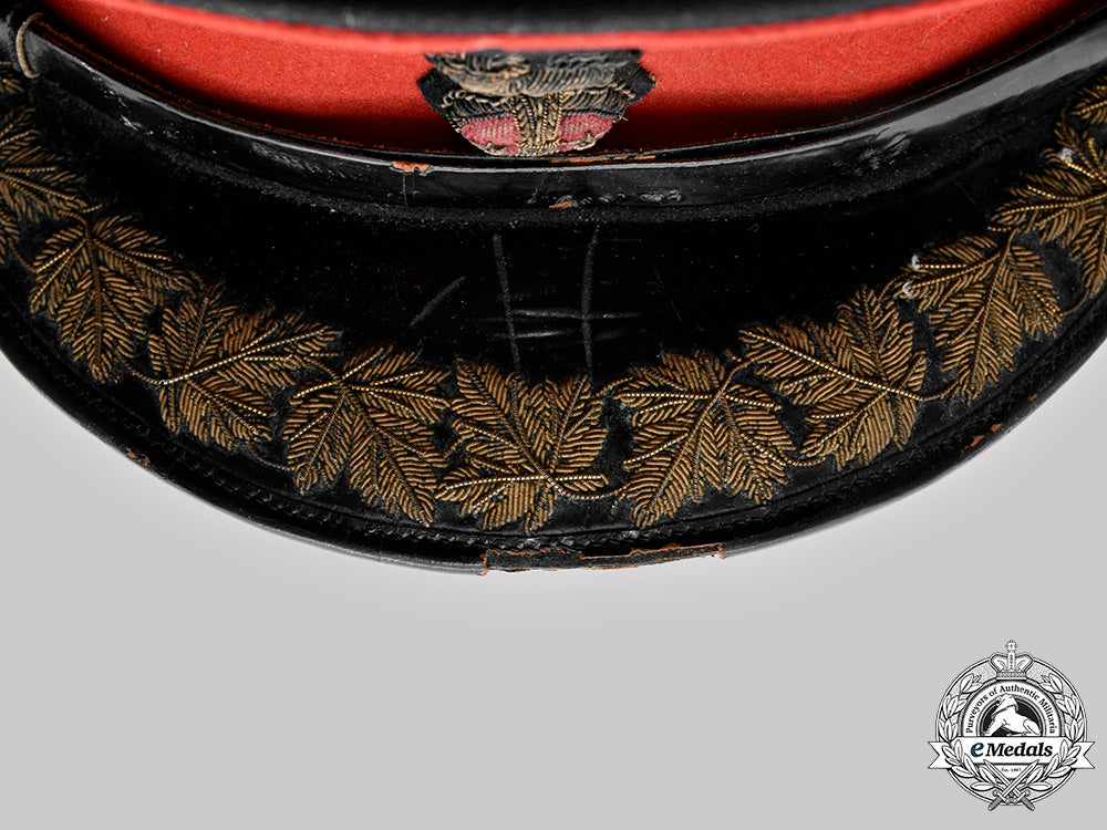 canada,_dominion._a_canada_militia_brigadier_staff/_colonel's_no.1_dress_visor_cap_by_muir_cap_co._ltd._of_toronto_c2020_091_mnc4877_1