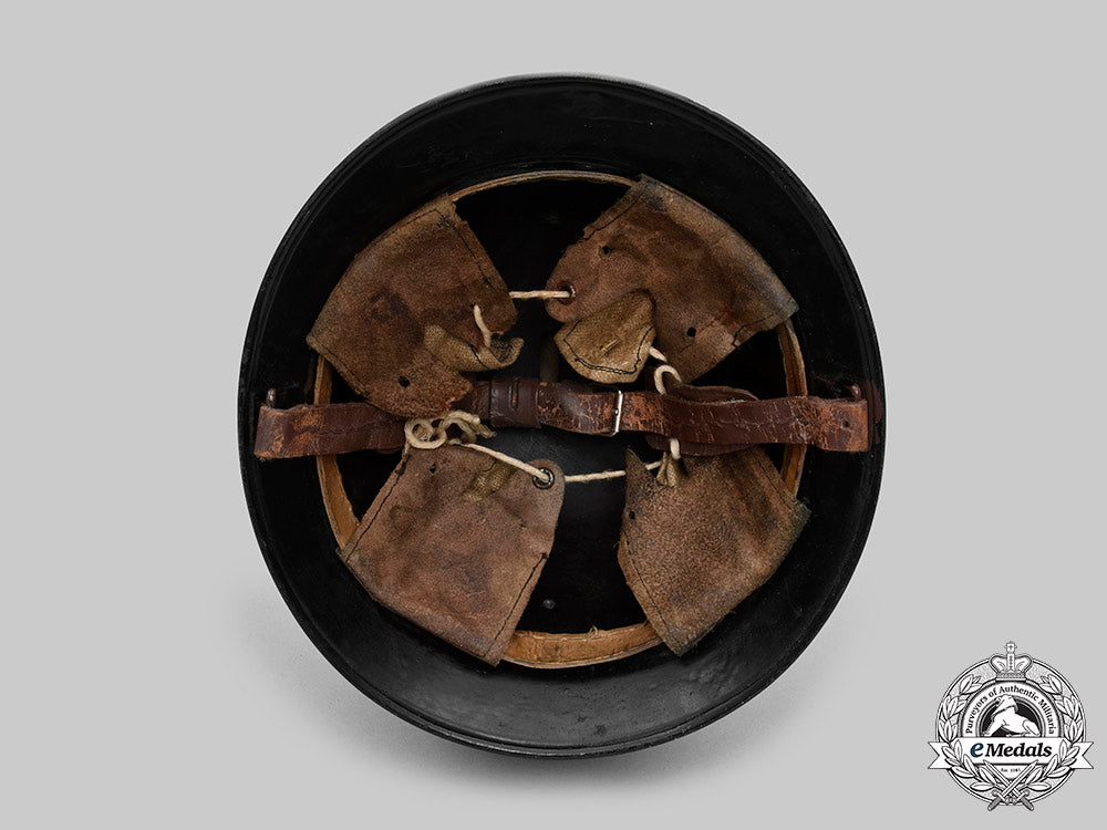 slovakia,_first_republic._a_slovak_fire_brigade_personnel_steel_helmet_c2020_117_mnc0784_1_1