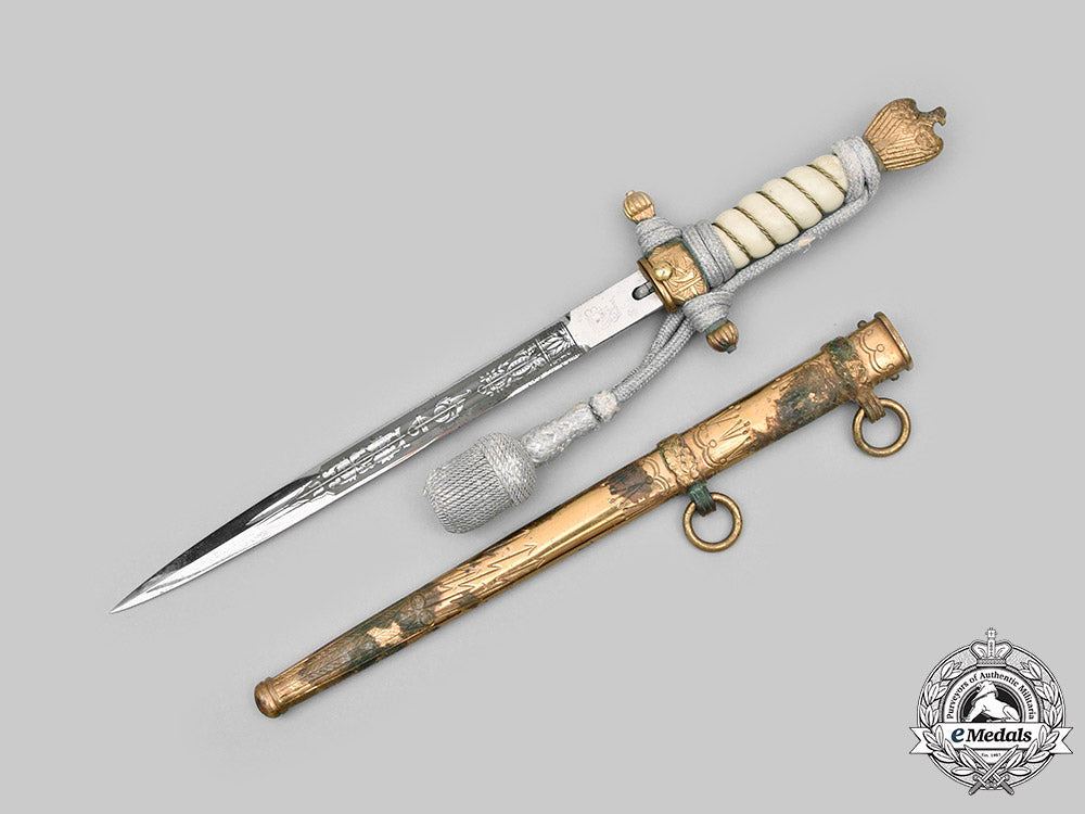 germany,_kriegsmarine._an_officer’s_dagger,_ii_pattern,_by_carl_eickhorn_c2020_126_mnc8460