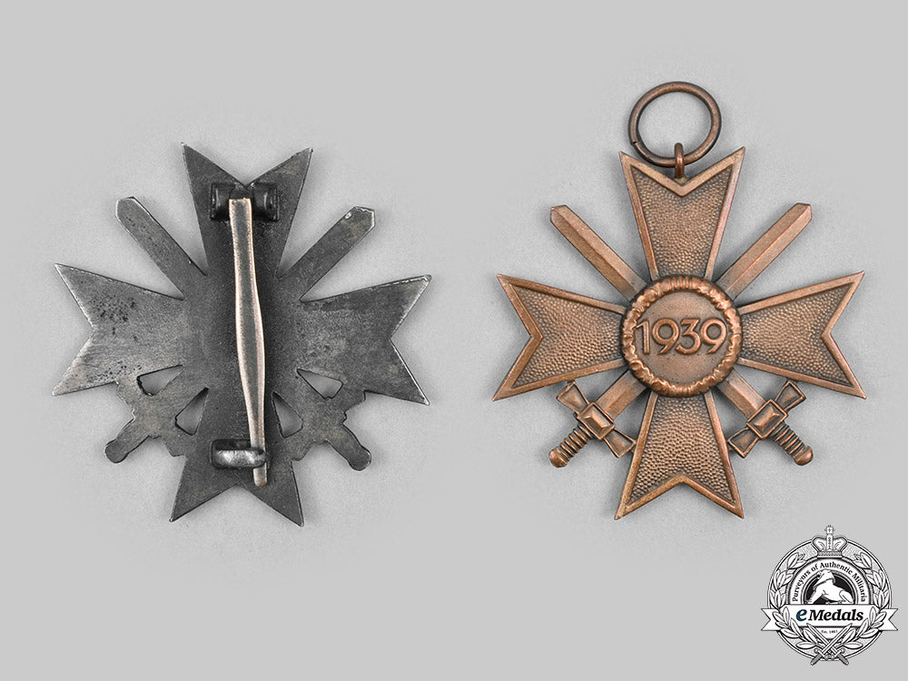 germany,_wehrmacht._a_pair_of_war_merit_cross_c2020_127_mnc7886_1
