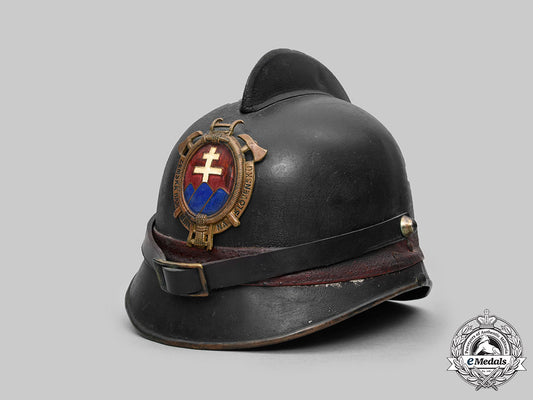 slovakia,_first_republic._a_fire_brigade_personnel_helmet_c2020_128_mnc0793_1