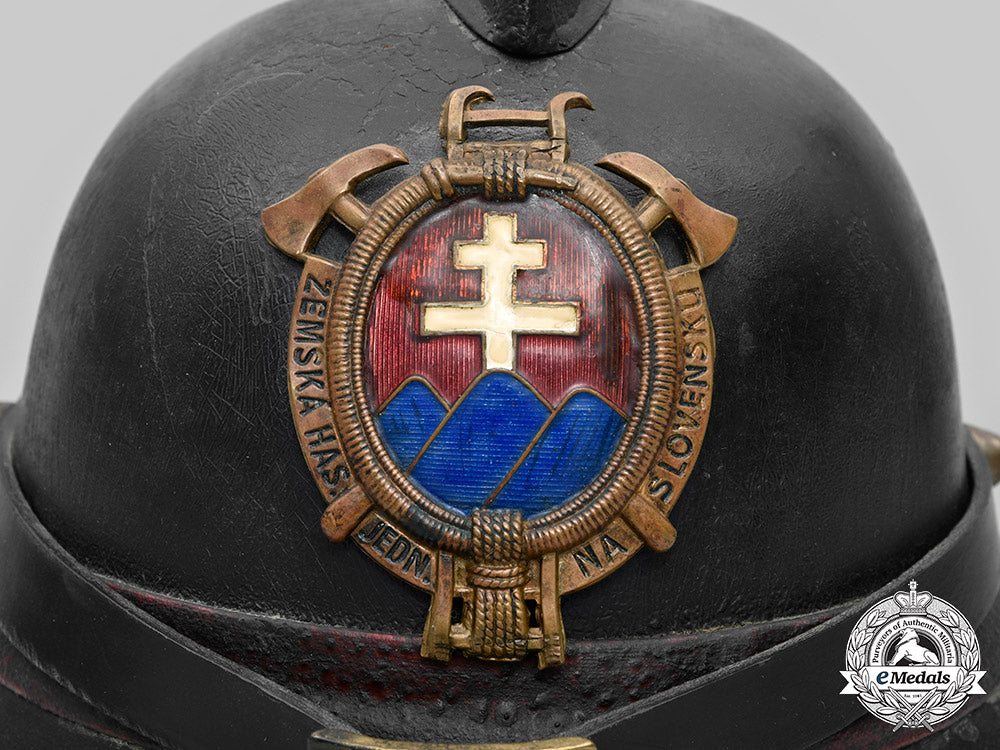 slovakia,_first_republic._a_fire_brigade_personnel_helmet_c2020_133_mnc0803_1