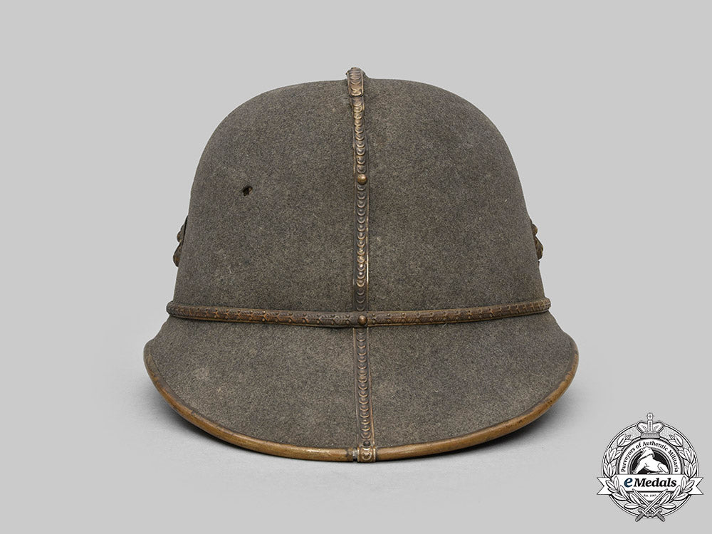 slovakia,_i_republic._a_slovak_police_felt_helmet_c2020_138_mnc0817