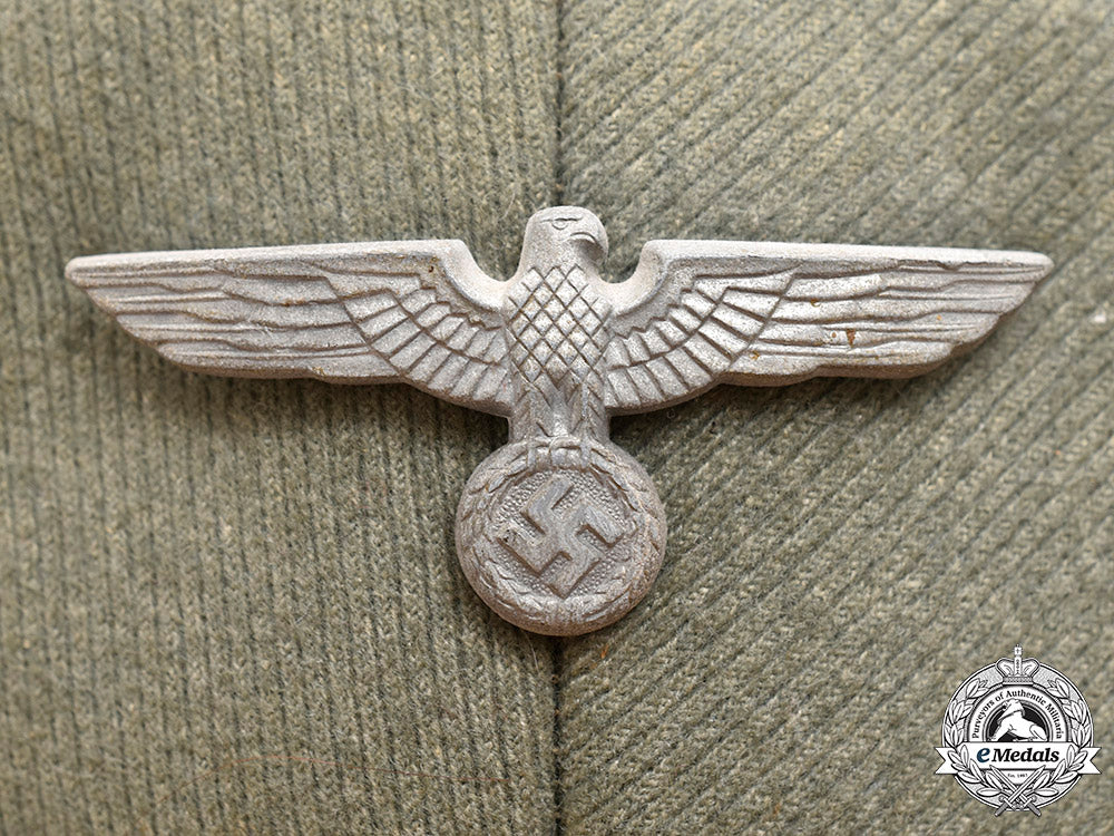 germany,_heer._an_infantry_officer’s_visor_cap,_by_peter_küpper_c2020_143_mnc4311_1