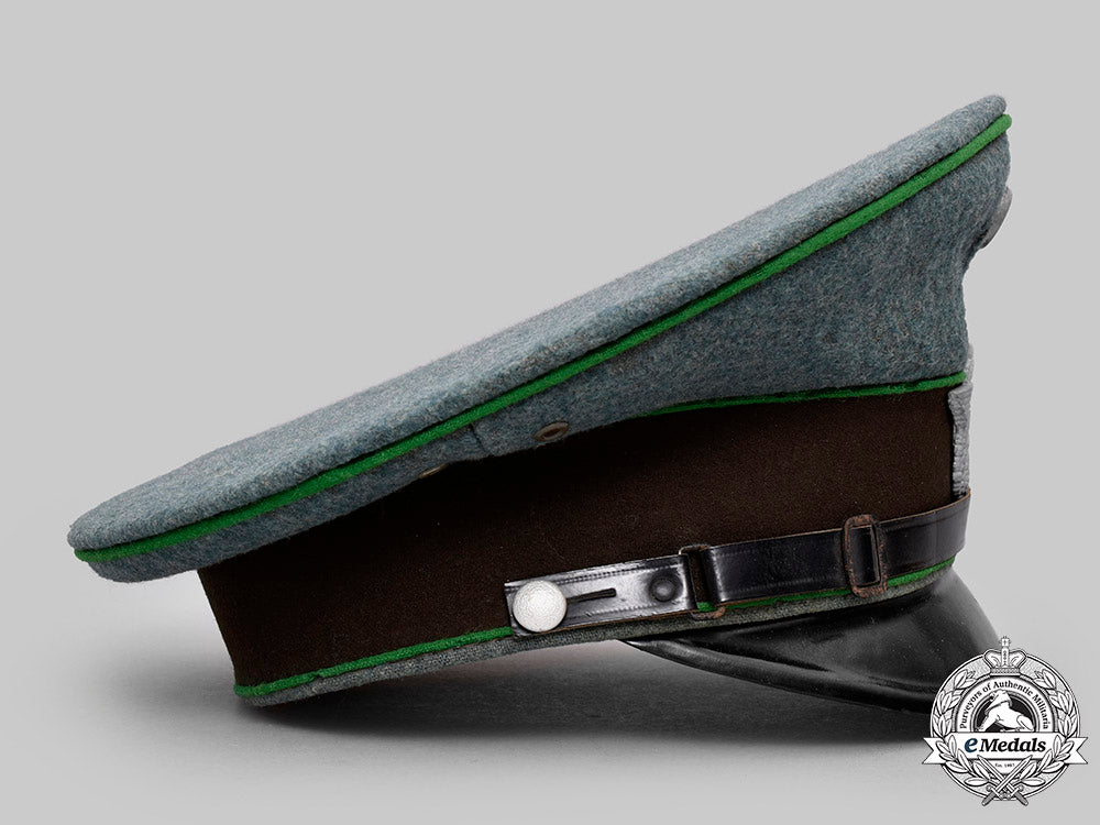 germany,_schutzpolizei._an_em/_nco’s_visor_cap,_by_carl_isken_c2020_152_mnc7973