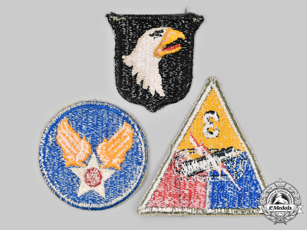 united_states._a_lot_of_three_embroidered_shoulder_sleeve_insignia,_c.1944_c2020_157_mnc1082_1_1_1_1