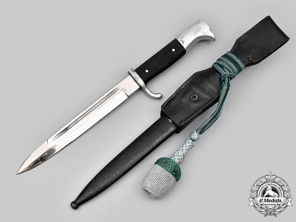 germany,_heer._an_nco’s_dress_bayonet,_by_weyersburg,_kirschbaum&_co._c2020_160_mnc8062