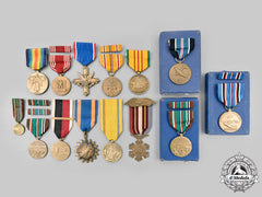 United States. Lot Of Fourteen Medals