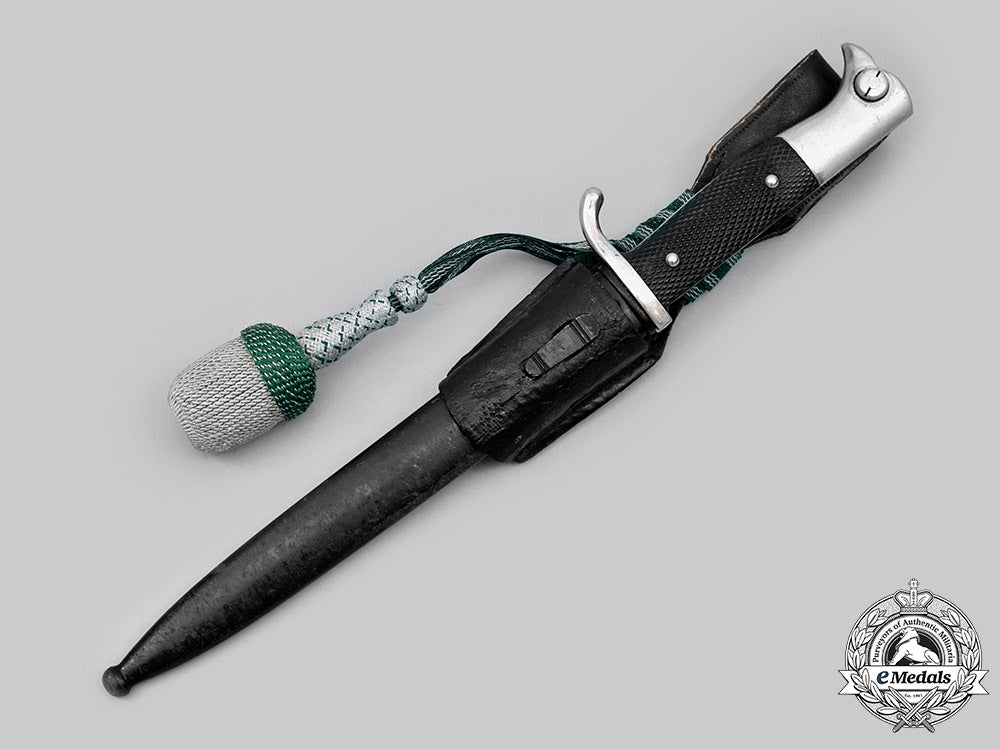 germany,_heer._an_nco’s_dress_bayonet,_by_weyersburg,_kirschbaum&_co._c2020_161_mnc8064