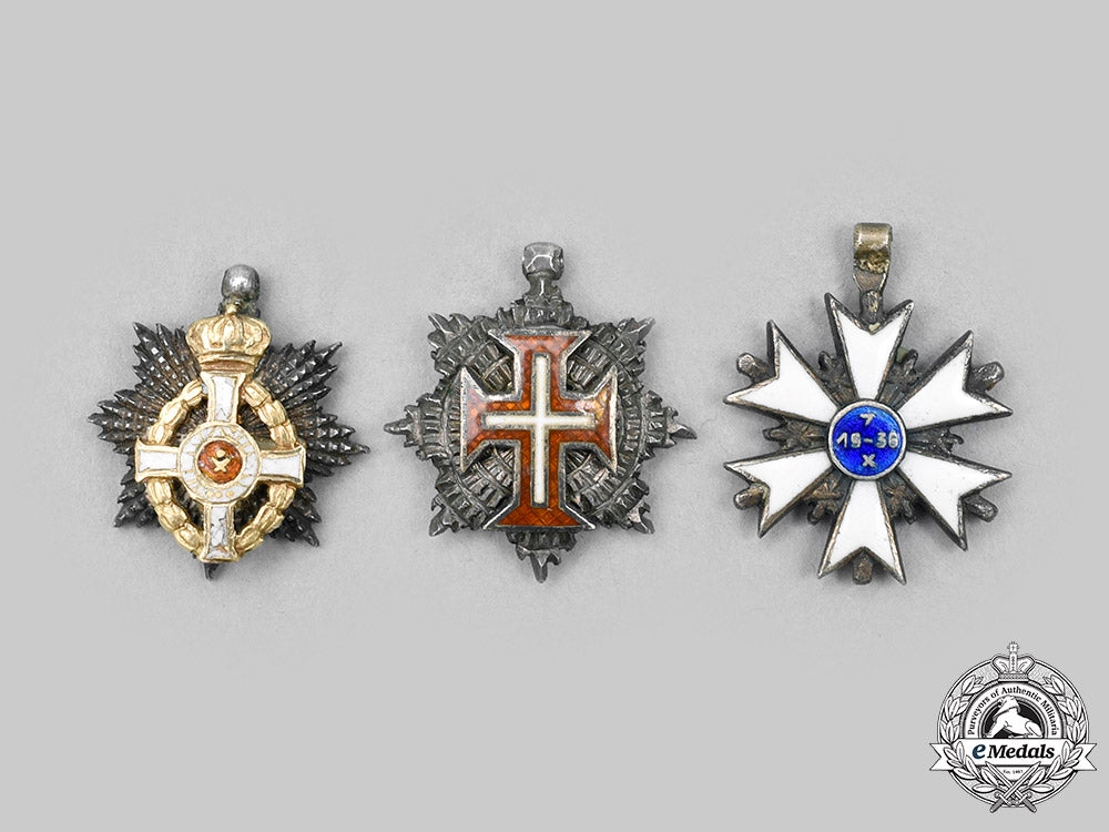 international._a_group_of_three_miniatures_from_greece,_estonia_and_portugal,_c.1930_c2020_164_mnc7044_1